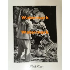 First Kiss  - XKBWH3286  -  PRINT